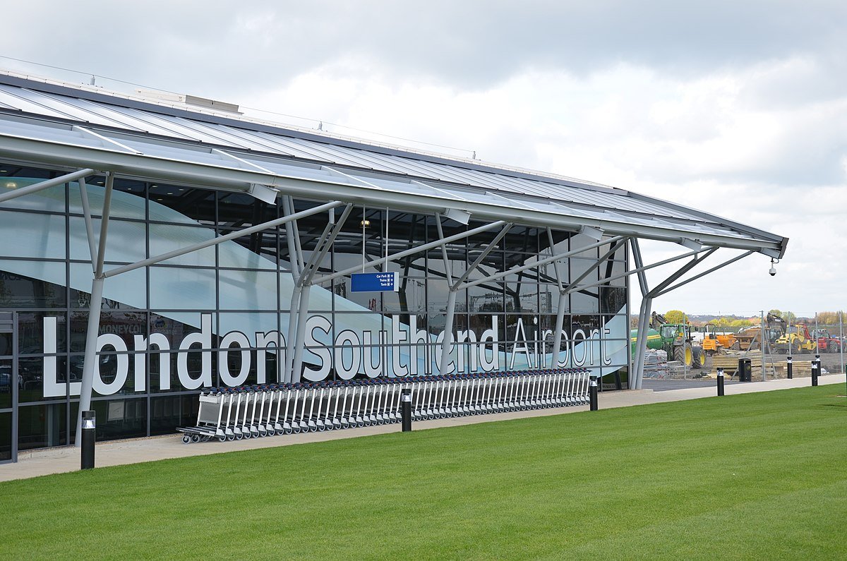 Geograph - London Southend Airport 
