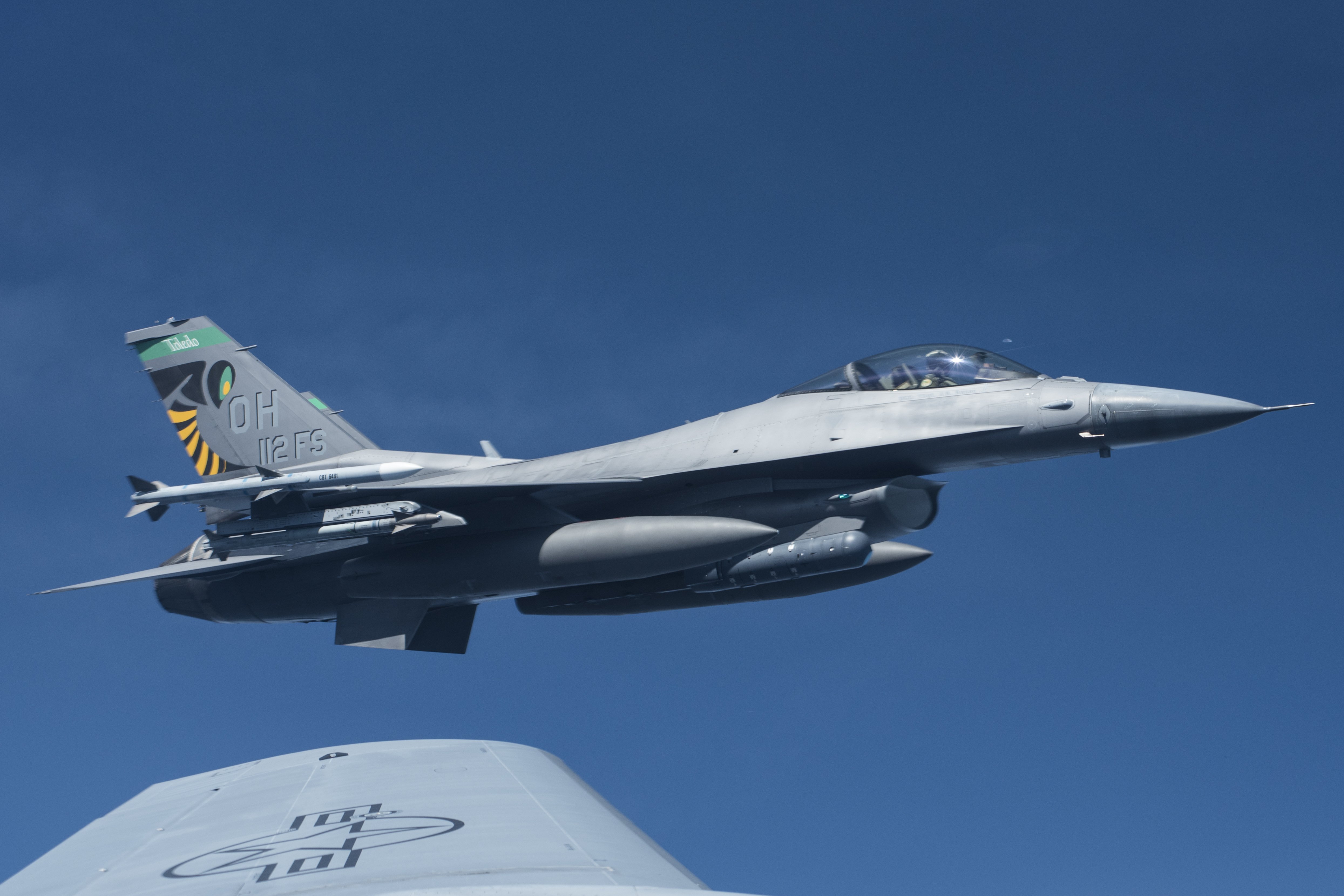 F-16C Have Glass [US ANG/Senior Airman Christi A Richter]