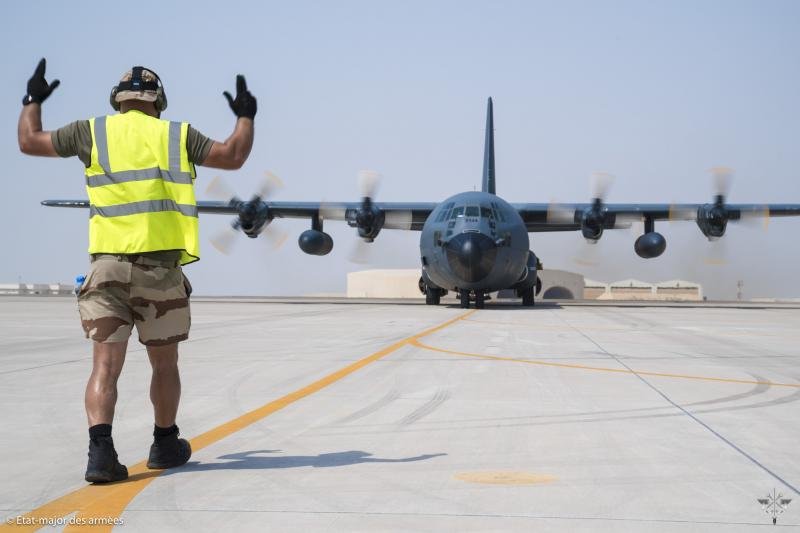 French C-130 in the UAE [French EdA via Twitter]