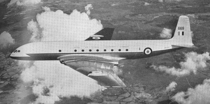 An RAF Comet of 216 Sqn.