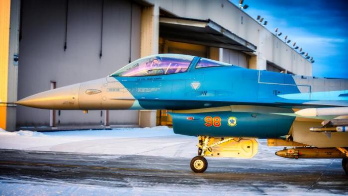 Splinter camo aggressor, 64 AGRS jet heads out for Red Flag…