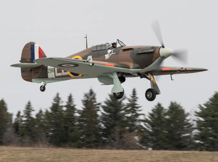 Dave Hadfield eases the Vintage Wings of Canada Hurricane XII RCAF 5447/CF-TPM into the air at Gatineau Executive Airport, Ontario on 23 April. Note the personal ‘Reaper’ emblem worn under the cockpit of ‘Willie’ McKnight’s original No 242 Squadron Hurricane I, P2961.