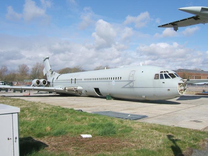 ZD230 the first Super VC10 flew with the RAF for 13 years as a VC10 K4 Tanker and made its last flight on December 16, 2005 from RAF Brize Norton to St Athan where it was scrapped.