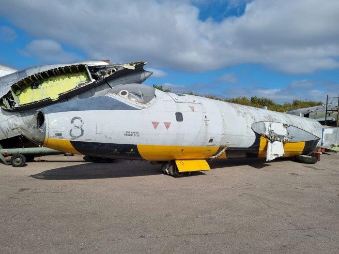 Canberra WK126 was delivered to St Athan in August