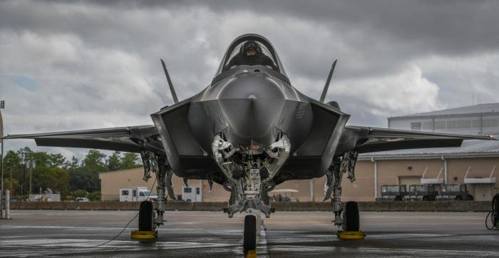 A USAF-operated Lockheed Martin F-35A Lightning II prepares to depart Eglin Air Force Base (AFB), Florida, for a sortie on October 15, 2019. In total, the recently awarded Lot 15 F-35 production contract covers the manufacture and delivery of 129 aircraft to multiple customers.