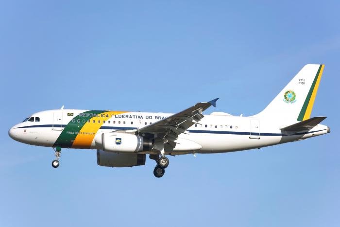 President Jair Bolsonaro represented Brazil at the funeral. He arrived at Stansted on Força Aerea Brasileira Airbus VC-1A (A319-133) 2101 (c/n 2263) early on September 18