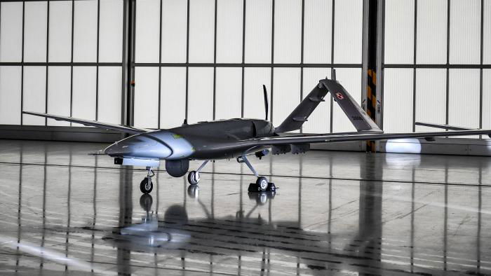 The first batch of six Baykar Bayraktar TB2 UCAVs was formally handed over to the Polish Air Force during a ceremony at the 12th Unmanned Aerial Vehicle Base at Mirosławiec on October 28, 2022. This aircraft (serial 2806) was one of the first to be delivered to the service, which has 24 examples of the type on order.