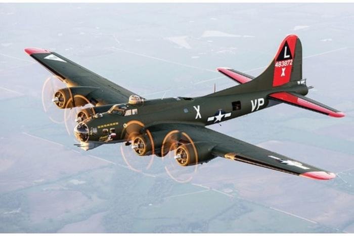 Boeing B-17G Flying Fortress 'Texas Raiders'