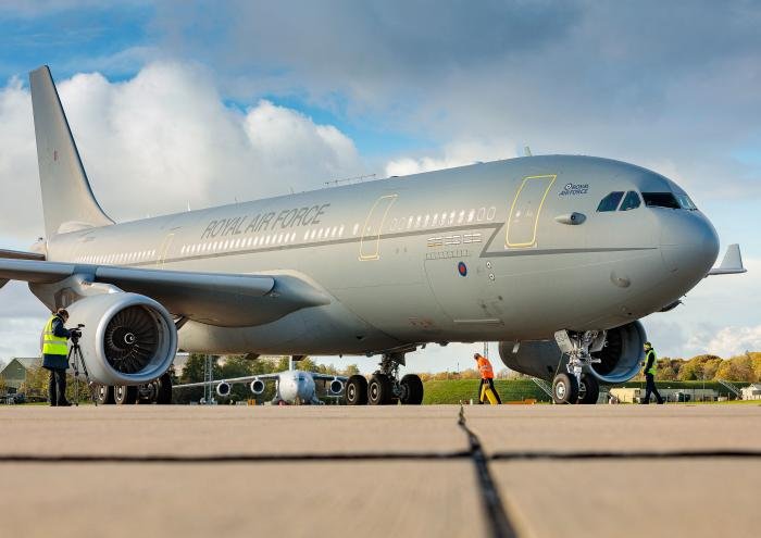 An RAF Voyager returns to RAF Brize Norton after  a 90 minute flight whilst running on sustainable aviation fuel.