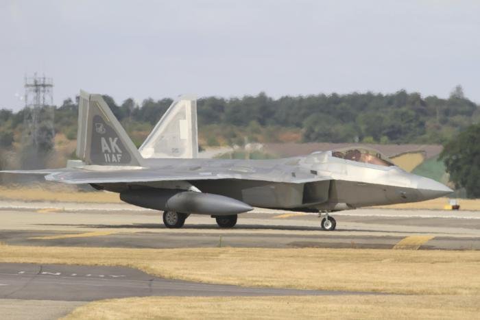 The 12 F-22As, including 04-4110 of the 11th Air Force commander, departing Lakenheath for Lask, Poland on August 4.