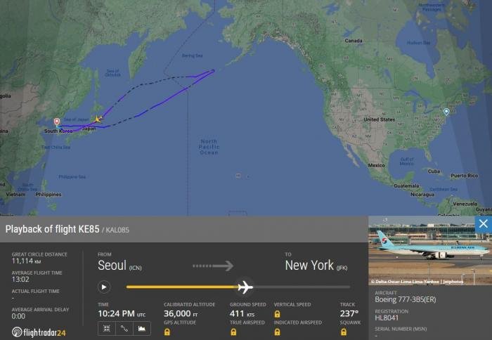 A Flightradar24 track showing Korean Air flight KE85 and its return to Seoul/Incheon.