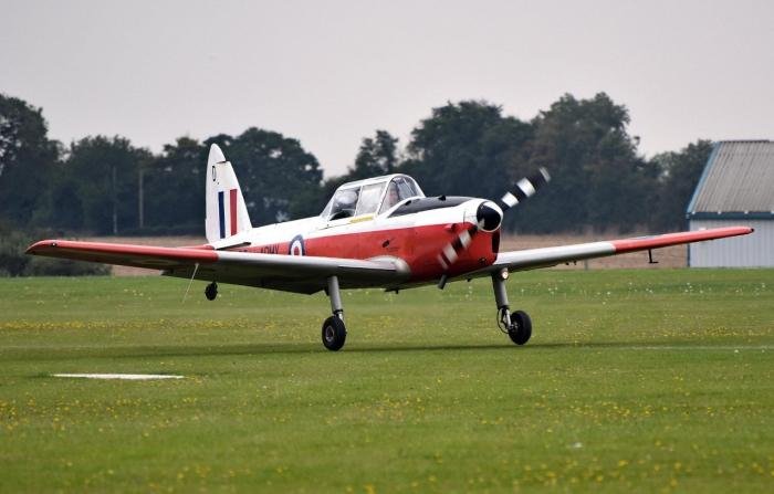 The classics lines of the Chipmunk are evident in this view of Andy Foan’s WP928