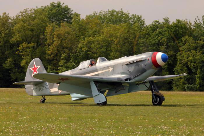 Yak-3UA F-AZXZ is for sale in France