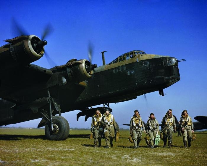 A now iconic image of aircrew in front of No. 1651 Heavy Conversion Unit Short Stirling  in 1941…