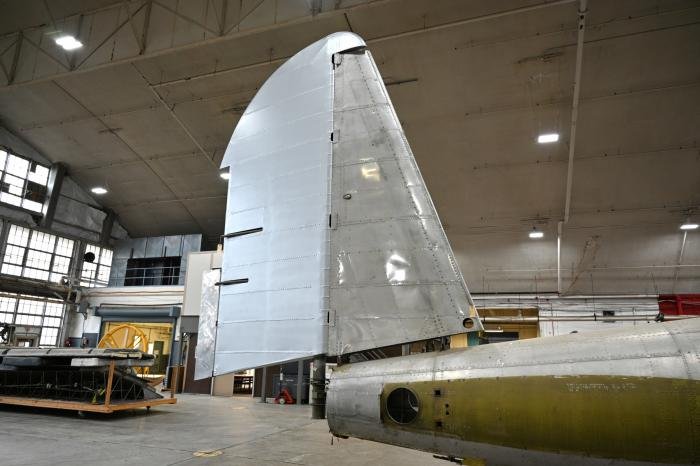 As part of the NMUSAF earlier efforts,  40-3097’s ‘shark fin’ tail has already been restored…