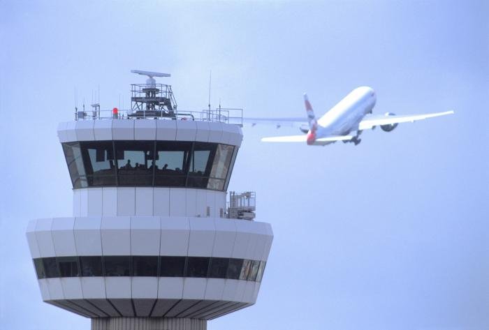 Operations at Gatwick were suspended for 51 minutes.