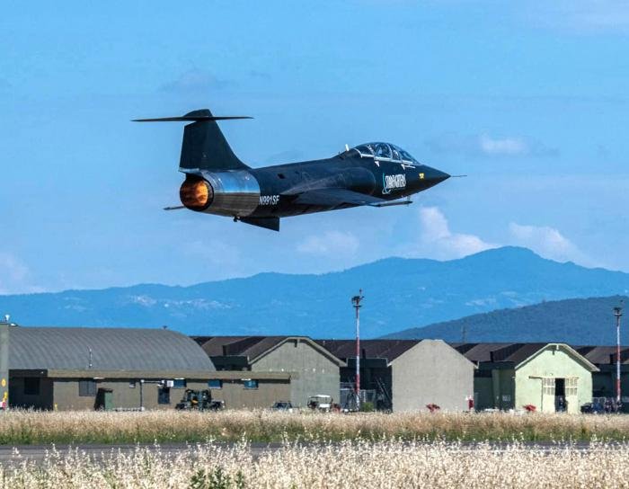 Not since 2004, when the type was retired from front-line Italian Air Force service, has Grosseto air base witnessed the spectacle of an active Starfighter.