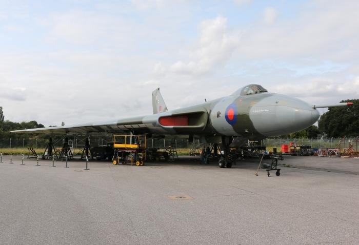 For some time now, XH558 has sat outside at Doncaster Sheffield Airport, awaiting confirmation of a new home. It will now remain there for longer.
