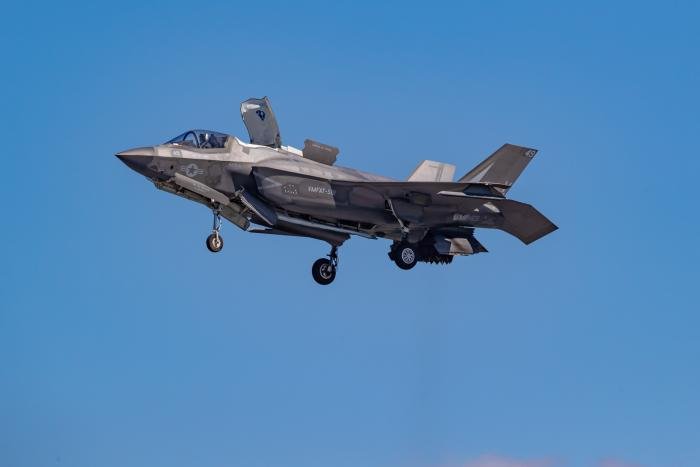 In addition to the two test flights flown on each new F-35A and F-35C, the F-35B undergoes an extra sortie for the STOVL systems to be checked. US government pilots perform the same number of test flights of every Lightning II at Fort Worth prior to delivery of its own aircraft, as well as foreign customers
