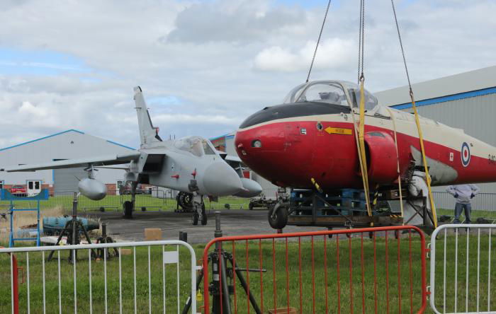 Jet Provost XP585 (right) with Tornado F.3 ZE966