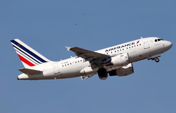 Air France welcomes “Grasse”, its 20th Airbus A220-300