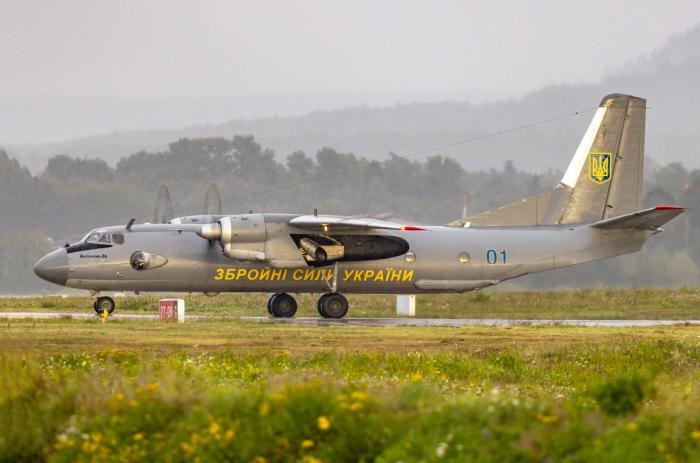 At 1850hrs (local time) on September 18, 2023, this An-26 (01 Blue) of the Ukrainian Air Force flew the nation’s new defence minister, Rustem Umerov, to Ramstein AB, Germany.
