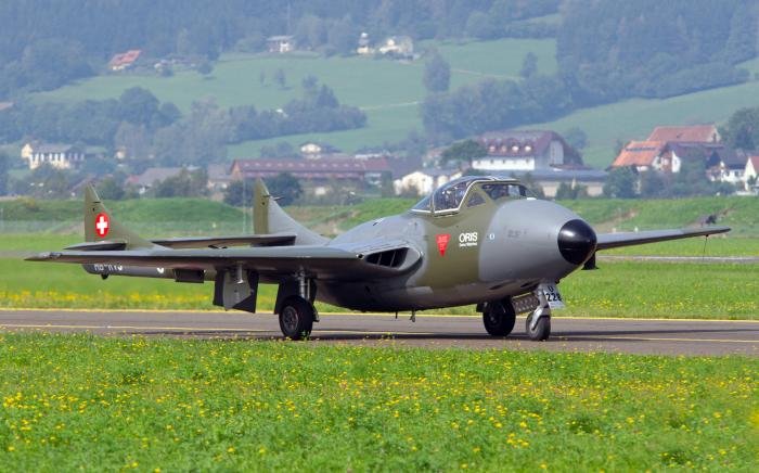 Vampire T55 HB-RVJ has been put up for sale by the Fliegermuseum Altenrhein.