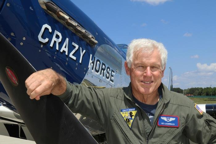 Lee Lauderback co-founded Stallion 51 in 1987 having secured a contract with the US Navy Test Pilots School
