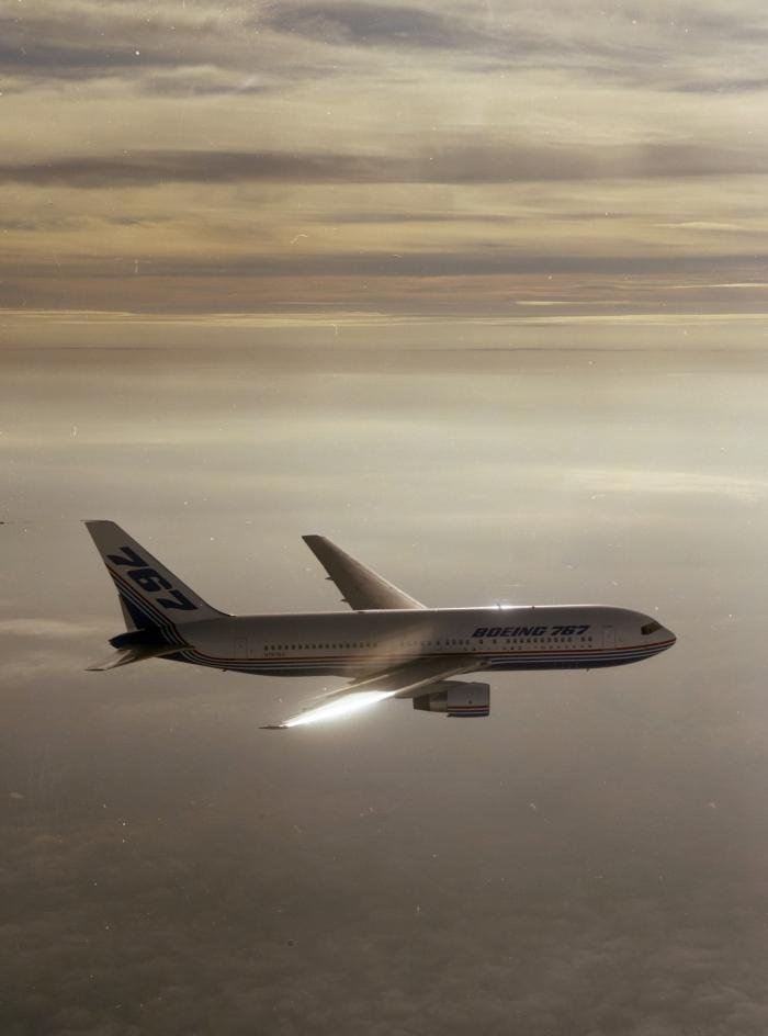 The prototype Boeing 767 was powered by Pratt & Whitney JT9D-7R4 turbofans, which was originally the baseline option for the aircraft. Successive orders favoured the General Electric CF8-80, however, while the Rolls-Royce RB211 was also offered as an option.