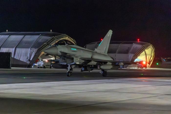The four Typhoon FGR4s involved in the January 12 strikes were outfitted with both air-to-air and air-to-ground weapons. The fighters were fitted with four Paveway IV laser-guided bombs, as well as two Advanced Short-Range Air-to-Air Missiles (ASRAAMs) and a single Meteor beyond-visual-range air-to-air missile (BVRAAM) - the standard air-to-air fit used for sorties in support of Operation Shader.