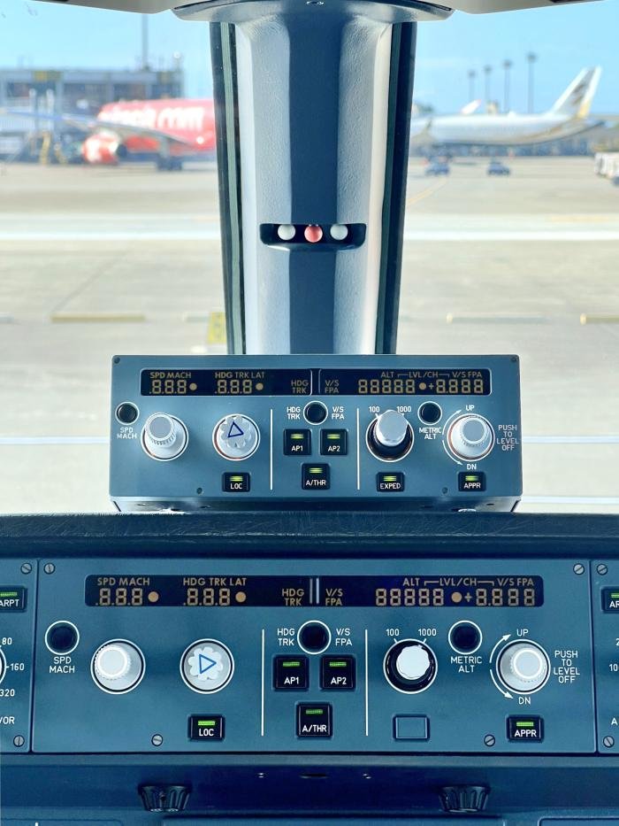 The miniFCU is an 80% scale replica of a real Flight Control Unit (FCU) panel.