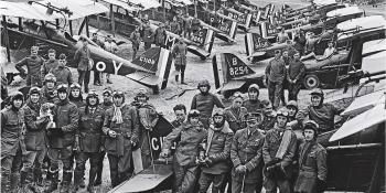 1 Sqn officers with their S.E.5a biplanes at Clairmarais aerodrome, near Ypres, in July 1918.