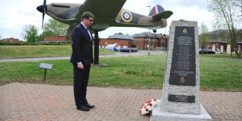 Poland Consul General Mateusz Stąsiek placed a wreath at RAF Northolt’s memorial